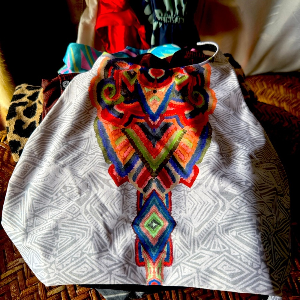 Colorful Geometric Patterned Onzie top